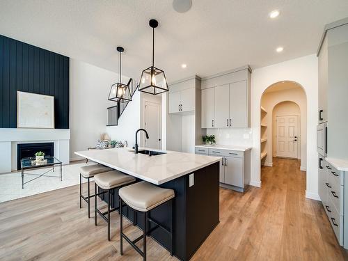 18 Newbury Circle, Sherwood Park, AB - Indoor Photo Showing Kitchen With Upgraded Kitchen