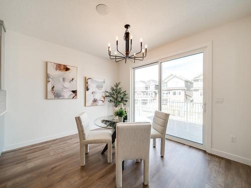 18 Newbury Circle, Sherwood Park, AB - Indoor Photo Showing Dining Room