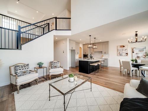 18 Newbury Circle, Sherwood Park, AB - Indoor Photo Showing Living Room