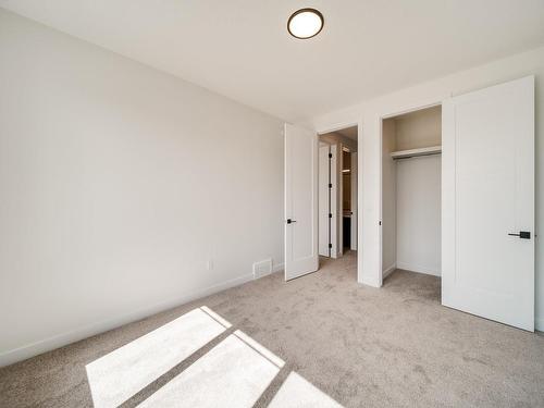 18 Newbury Circle, Sherwood Park, AB - Indoor