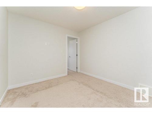 9162 Cooper Crescent, Edmonton, AB - Indoor Photo Showing Other Room