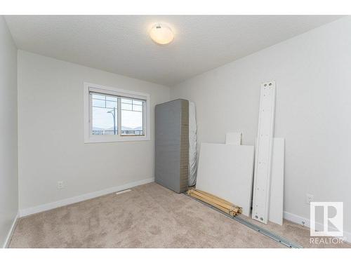 9162 Cooper Crescent, Edmonton, AB - Indoor Photo Showing Other Room