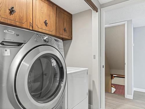 6247 187 Street, Edmonton, AB - Indoor Photo Showing Laundry Room