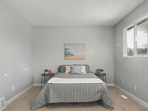 6247 187 Street, Edmonton, AB - Indoor Photo Showing Bedroom