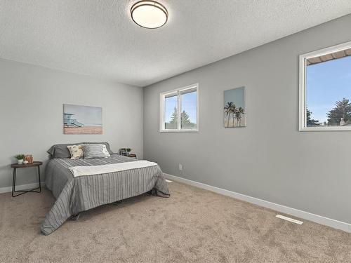 6247 187 Street, Edmonton, AB - Indoor Photo Showing Bedroom