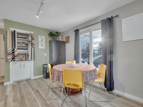 5009 47 Ave, Thorsby, AB - Indoor Photo Showing Dining Room