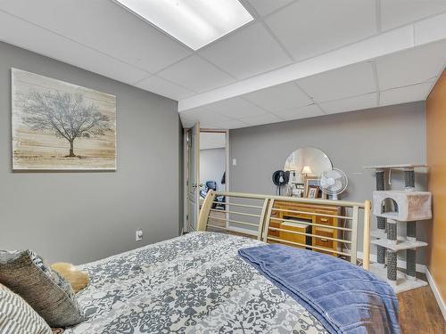 5009 47 Ave, Thorsby, AB - Indoor Photo Showing Bedroom