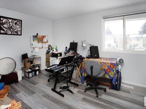 7917 178 Street, Edmonton, AB - Indoor Photo Showing Office