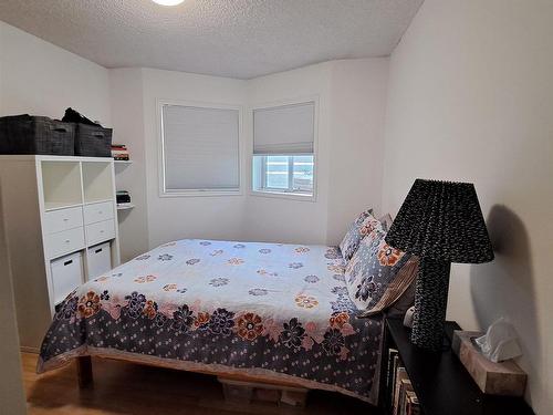 103 10810 86 Avenue, Edmonton, AB - Indoor Photo Showing Bedroom