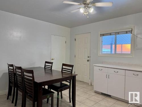 15742 110B Avenue, Edmonton, AB - Indoor Photo Showing Dining Room