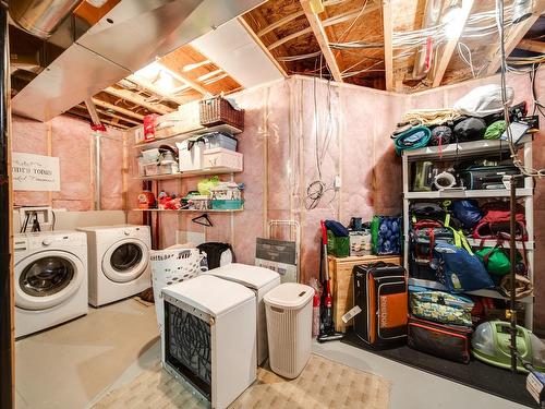 616 42 Avenue Nw, Edmonton, AB - Indoor Photo Showing Laundry Room