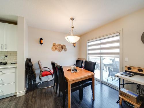 616 42 Avenue Nw, Edmonton, AB - Indoor Photo Showing Dining Room