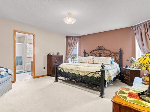 1 53526 Rge Road 273, Rural Parkland County, AB - Indoor Photo Showing Bedroom