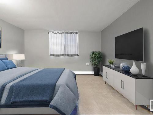 401 13910 Stony Plain Road, Edmonton, AB - Indoor Photo Showing Bedroom