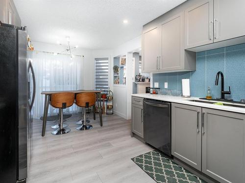 8776 189 Street, Edmonton, AB - Indoor Photo Showing Kitchen