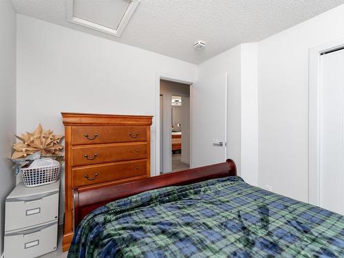 8776 189 Street, Edmonton, AB - Indoor Photo Showing Bedroom