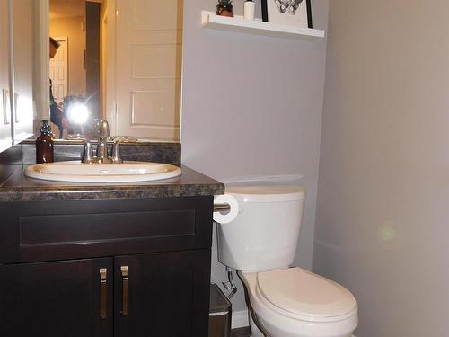 16448 140 Street, Edmonton, AB - Indoor Photo Showing Bathroom