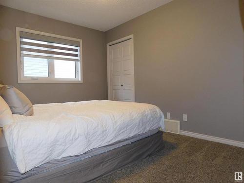 16448 140 Street, Edmonton, AB - Indoor Photo Showing Bedroom