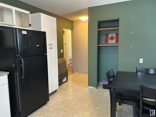 5903 53 Avenue, Redwater, AB - Indoor Photo Showing Dining Room