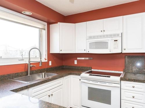 114 13625 34 Street, Edmonton, AB - Indoor Photo Showing Kitchen