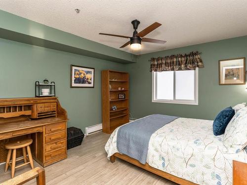 114 13625 34 Street, Edmonton, AB - Indoor Photo Showing Bedroom