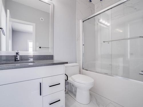 110 Edgewater Circle, Leduc, AB - Indoor Photo Showing Bathroom