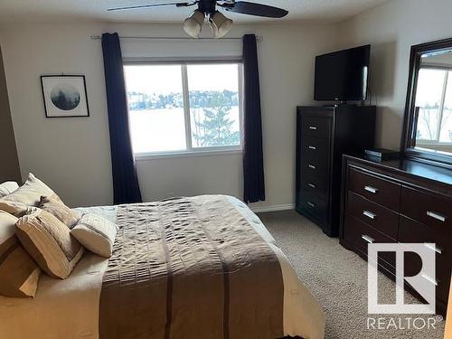 44 Birchmont Drive, Leduc, AB - Indoor Photo Showing Bedroom