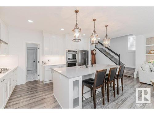 13043 208 Street, Edmonton, AB - Indoor Photo Showing Kitchen With Upgraded Kitchen