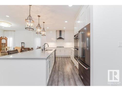 13043 208 Street, Edmonton, AB - Indoor Photo Showing Kitchen With Upgraded Kitchen