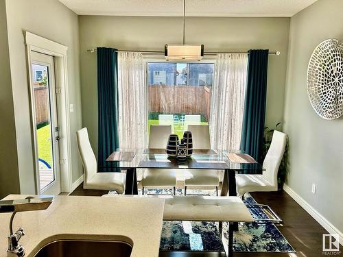 2115 15 Avenue, Edmonton, AB - Indoor Photo Showing Dining Room