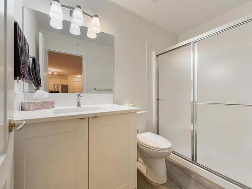 417 8912 156 Street, Edmonton, AB - Indoor Photo Showing Bathroom