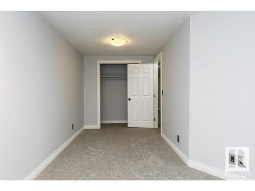 8711 25A Avenue, Edmonton, AB - Indoor Photo Showing Other Room