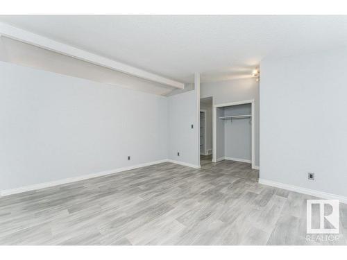 8711 25A Avenue, Edmonton, AB - Indoor Photo Showing Other Room