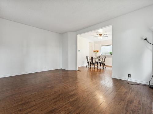 11211 93 Street, Edmonton, AB - Indoor