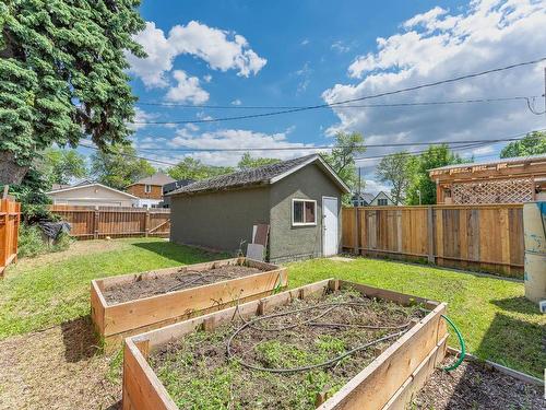 11211 93 Street, Edmonton, AB - Outdoor