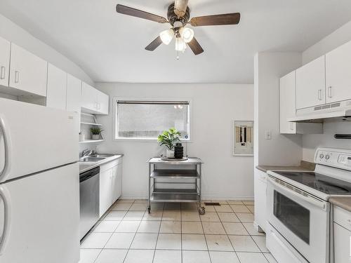 11211 93 Street, Edmonton, AB - Indoor Photo Showing Kitchen With Double Sink