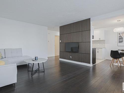 105 10035 164 Street, Edmonton, AB - Indoor Photo Showing Living Room