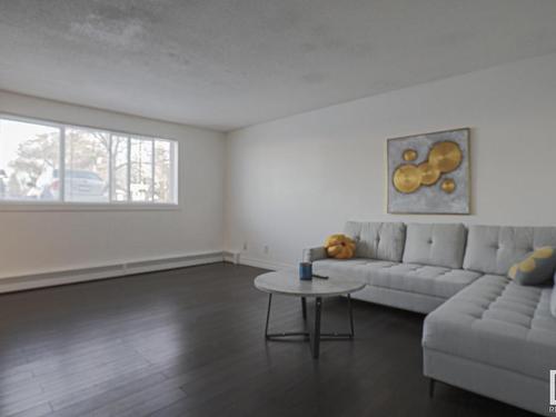 105 10035 164 Street, Edmonton, AB - Indoor Photo Showing Living Room