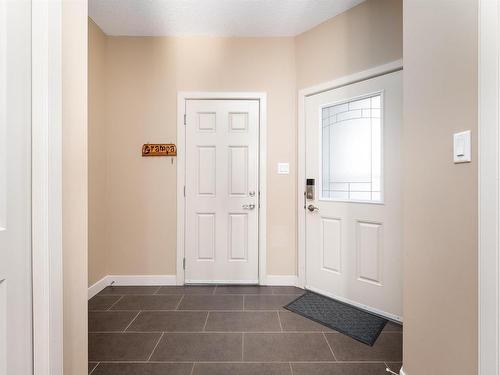 633 Cantor Landing, Edmonton, AB - Indoor Photo Showing Other Room