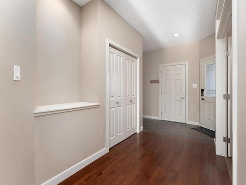 633 Cantor Landing, Edmonton, AB - Indoor Photo Showing Other Room