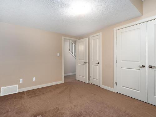 633 Cantor Landing, Edmonton, AB - Indoor Photo Showing Other Room