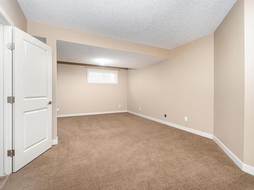 633 Cantor Landing, Edmonton, AB - Indoor