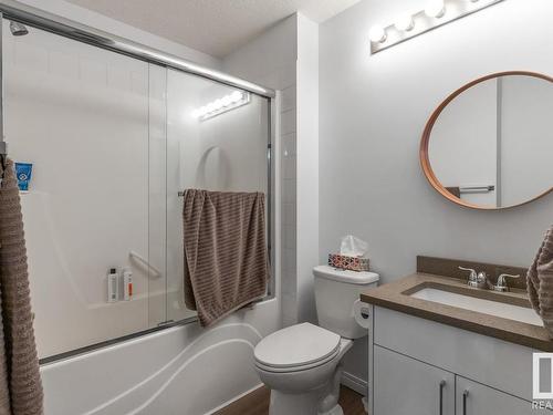 209 9945 167 Street, Edmonton, AB - Indoor Photo Showing Bathroom