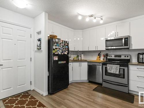 209 9945 167 Street, Edmonton, AB - Indoor Photo Showing Kitchen