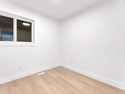 15623 80 Street, Edmonton, AB - Indoor Photo Showing Other Room