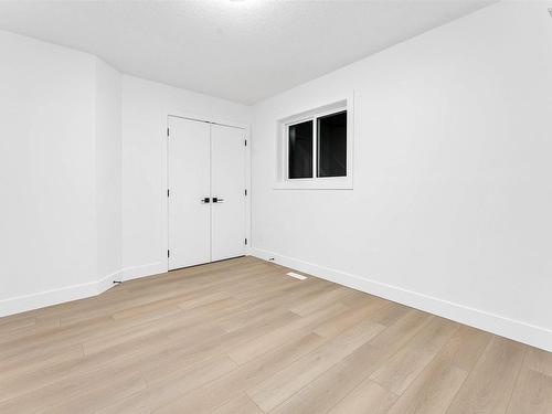 15623 80 Street, Edmonton, AB - Indoor Photo Showing Other Room