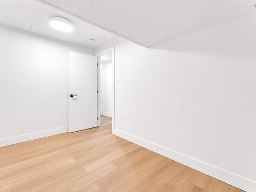 15623 80 Street, Edmonton, AB - Indoor Photo Showing Other Room