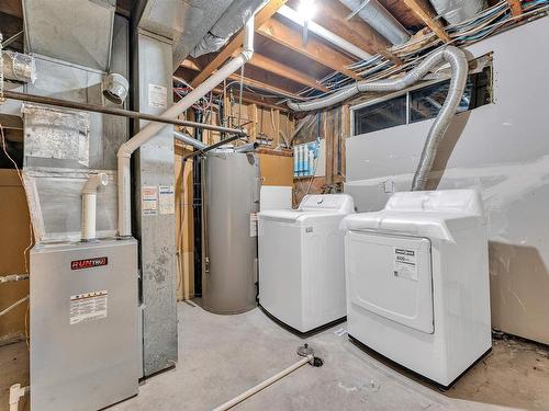 15623 80 Street, Edmonton, AB - Indoor Photo Showing Laundry Room