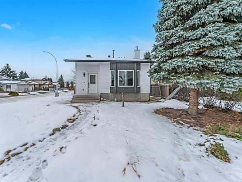 15623 80 Street, Edmonton, AB - Outdoor