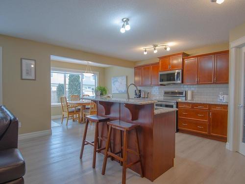 16724 119 Street, Edmonton, AB - Indoor Photo Showing Kitchen